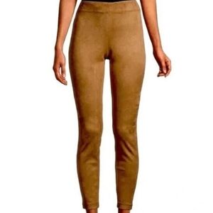Max Studio Faux Leather Vicuna Stretch Leggings in Cream